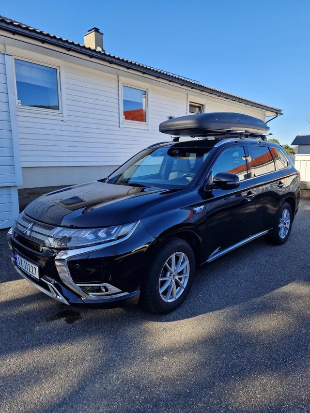 JMBXDGG3WLZ015079 2020 MITSUBISHI OUTLANDER-0