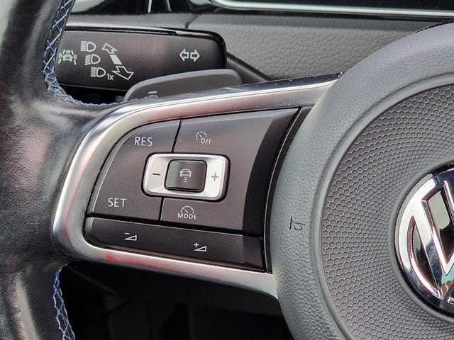 2018 VOLKSWAGEN GOLF - 51