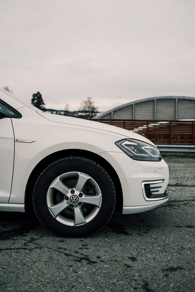 2018 VOLKSWAGEN GOLF - 13