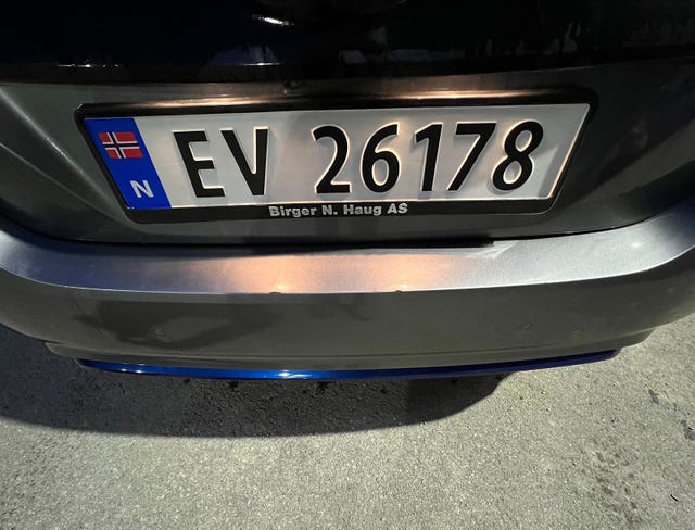 2018 NISSAN LEAF - 10