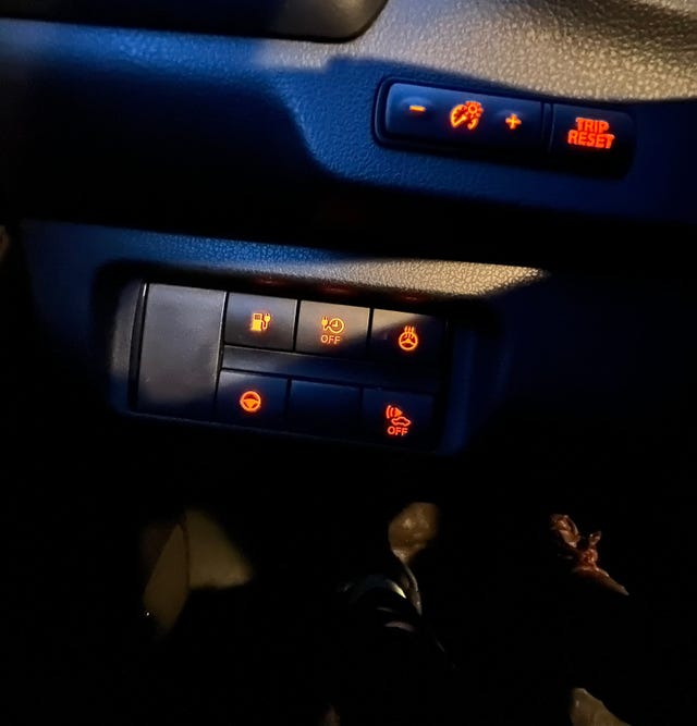 2018 NISSAN LEAF - 17