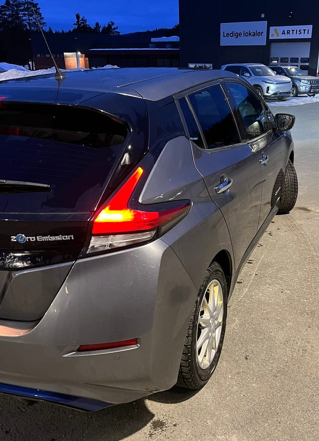 2018 NISSAN LEAF - 7