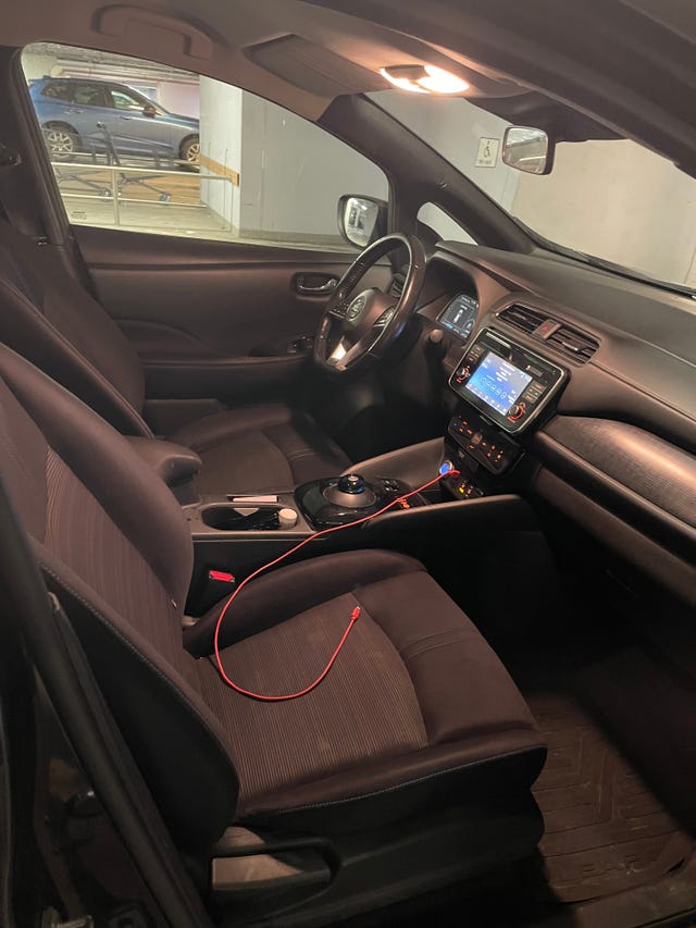 2018 NISSAN LEAF - 11
