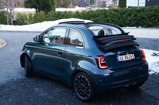 2022 FIAT 500 - 17