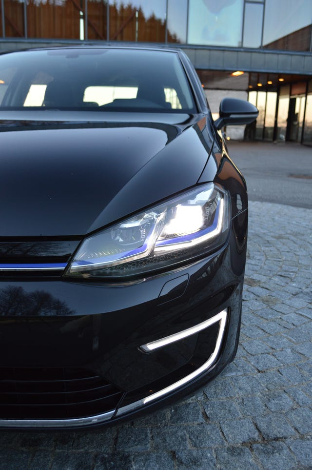 2019 VOLKSWAGEN GOLF - 13