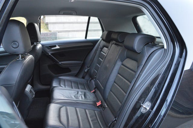 2019 VOLKSWAGEN GOLF - 17