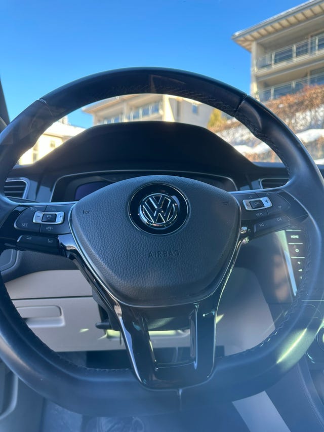 2019 VOLKSWAGEN GOLF - 14