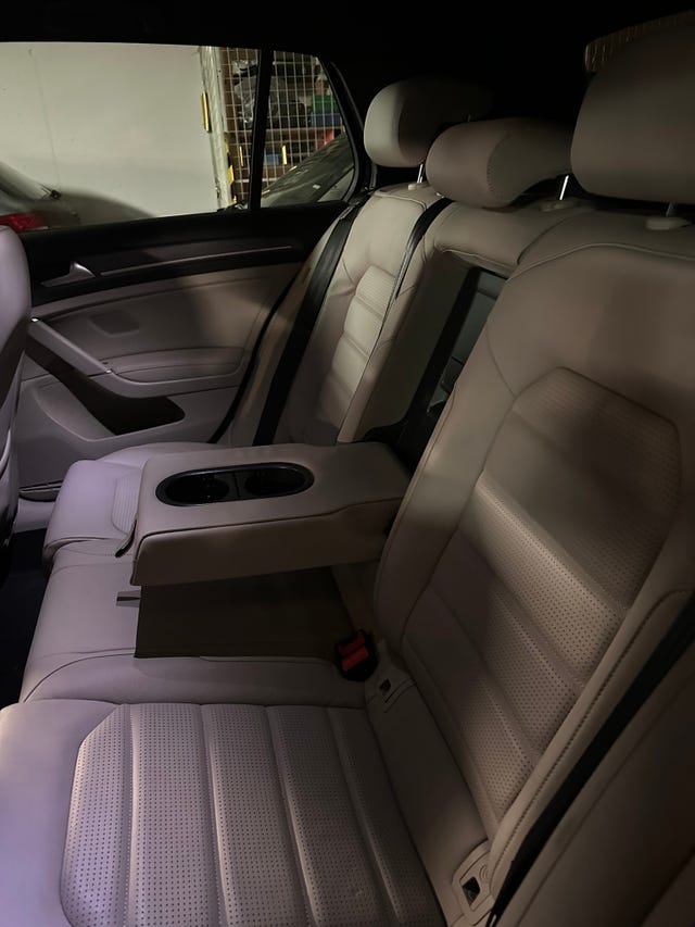 2019 VOLKSWAGEN GOLF - 40