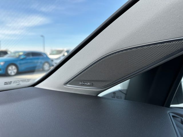 2018 VOLKSWAGEN GOLF - 10