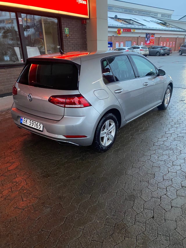 WVWZZZAUZJ8901675 2018 VOLKSWAGEN GOLF-3
