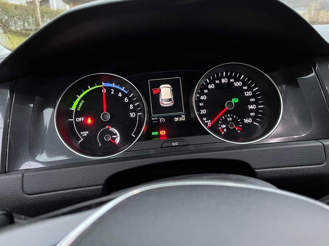 2018 VOLKSWAGEN GOLF - 13