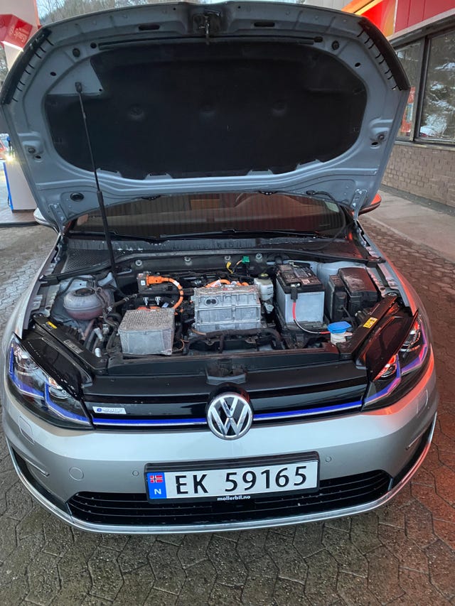 WVWZZZAUZJ8901675 2018 VOLKSWAGEN GOLF-5