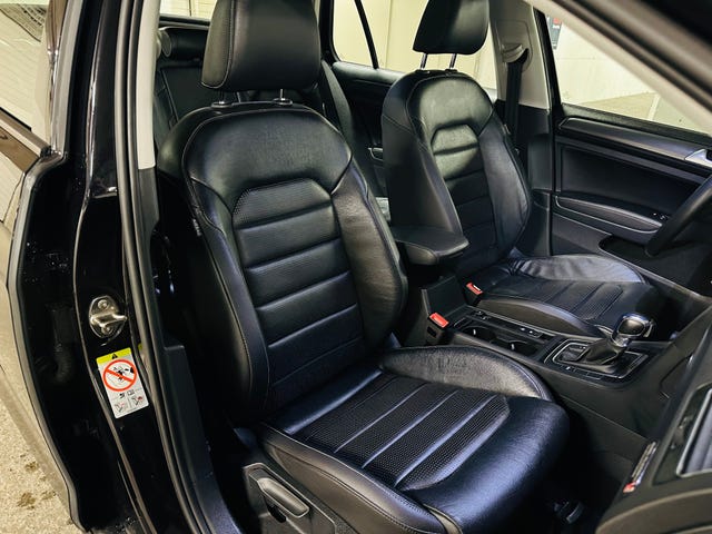 2018 VOLKSWAGEN GOLF - 22
