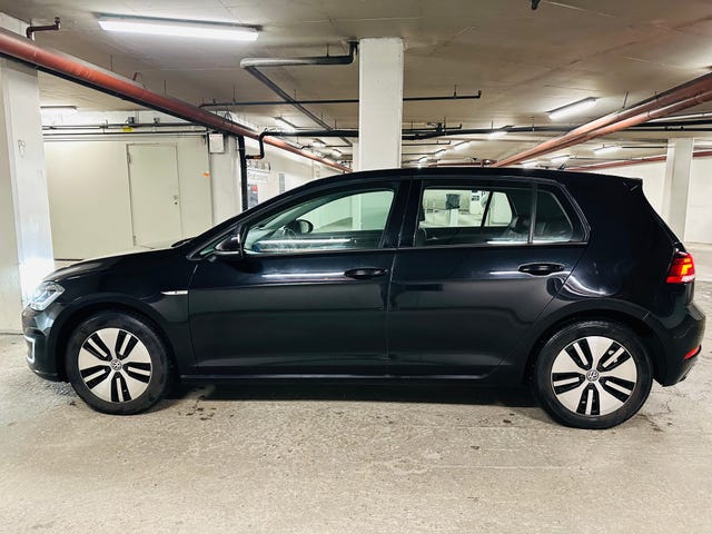 2018 VOLKSWAGEN GOLF - 8