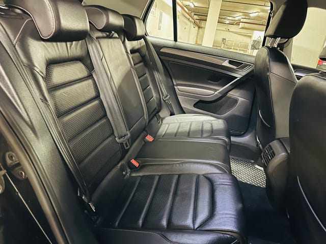 2018 VOLKSWAGEN GOLF - 23