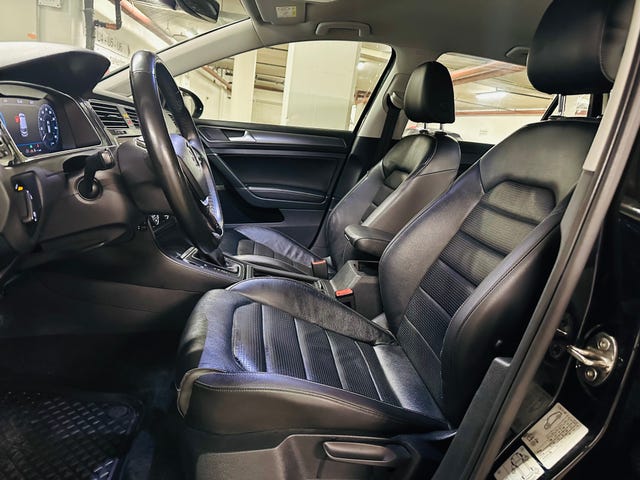 2018 VOLKSWAGEN GOLF - 26