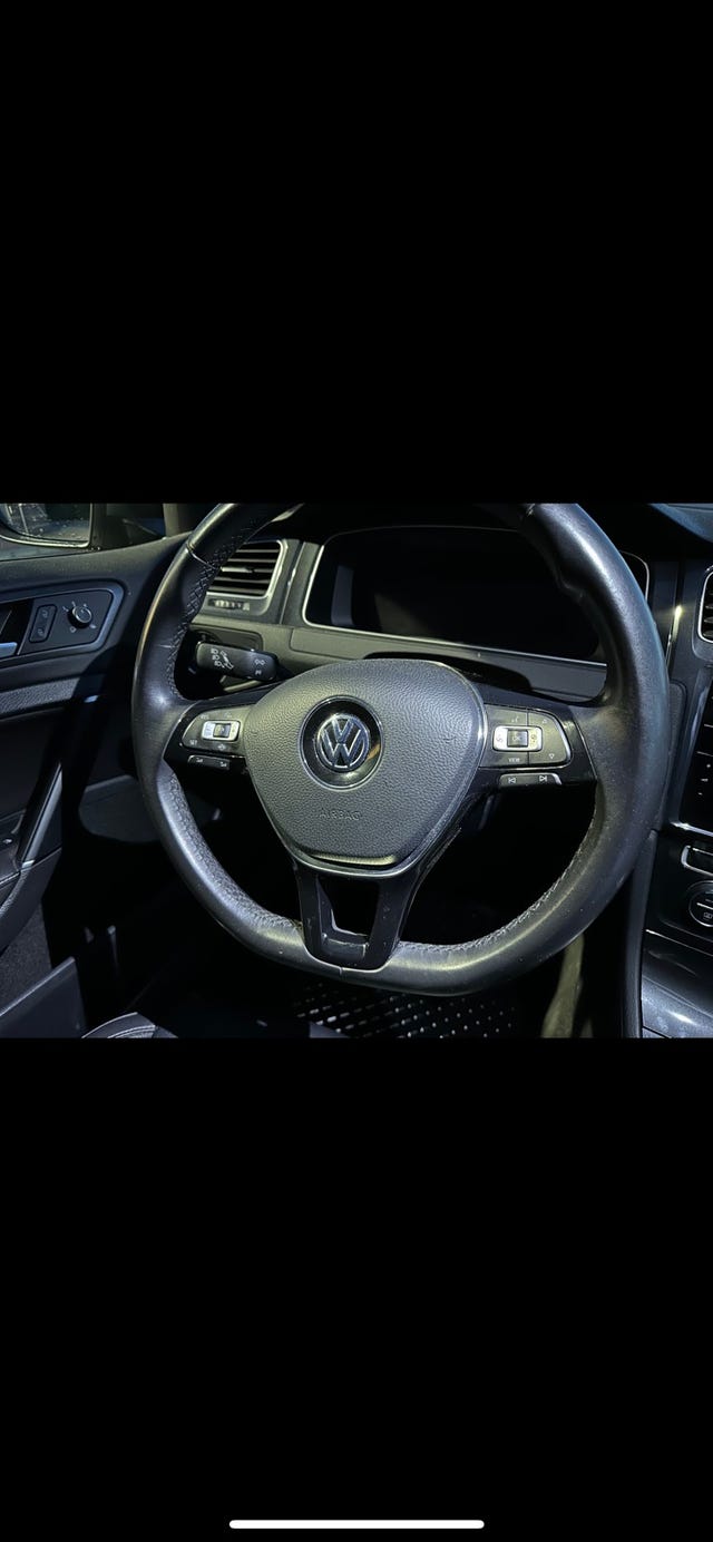 2019 VOLKSWAGEN GOLF - 11