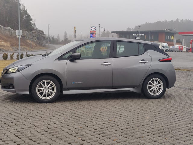 2018 NISSAN LEAF - 7