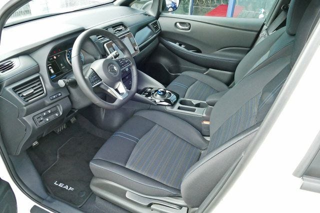 SJNFAAZE1U0099561 2021 NISSAN LEAF-4