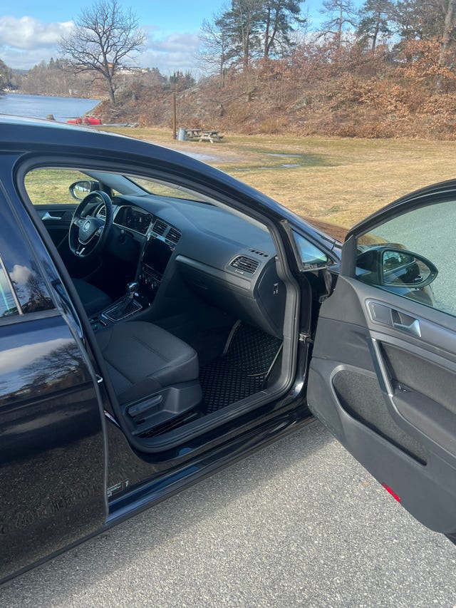2019 VOLKSWAGEN GOLF - 27