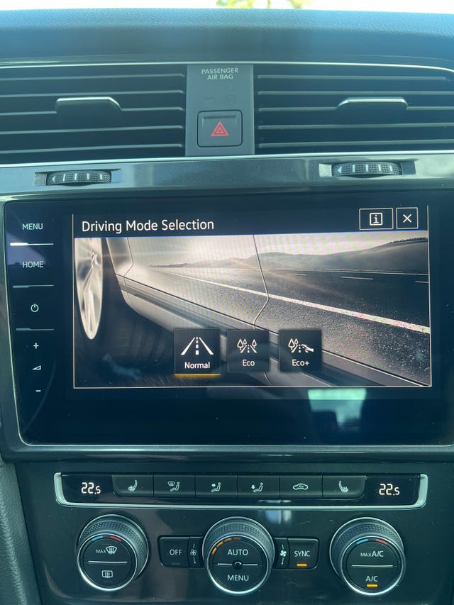 2019 VOLKSWAGEN GOLF - 41