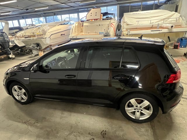 WVWZZZAUZKW915647 2019 VOLKSWAGEN GOLF-1