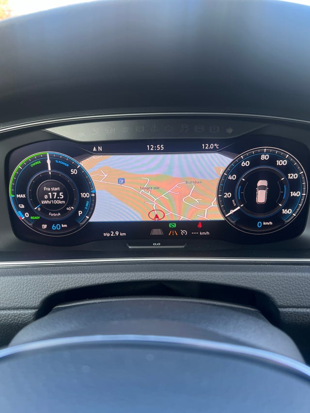 2019 VOLKSWAGEN GOLF - 32