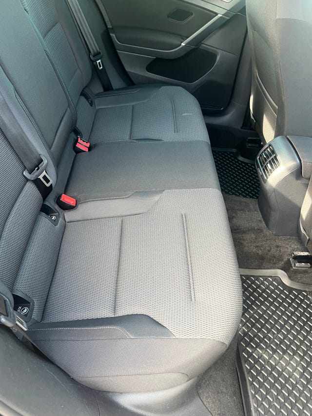 2019 VOLKSWAGEN GOLF - 25