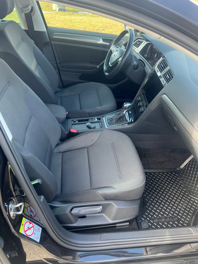 2019 VOLKSWAGEN GOLF - 28
