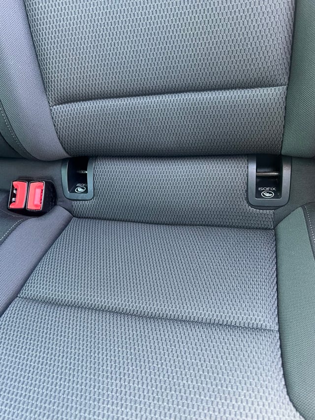 2019 VOLKSWAGEN GOLF - 19