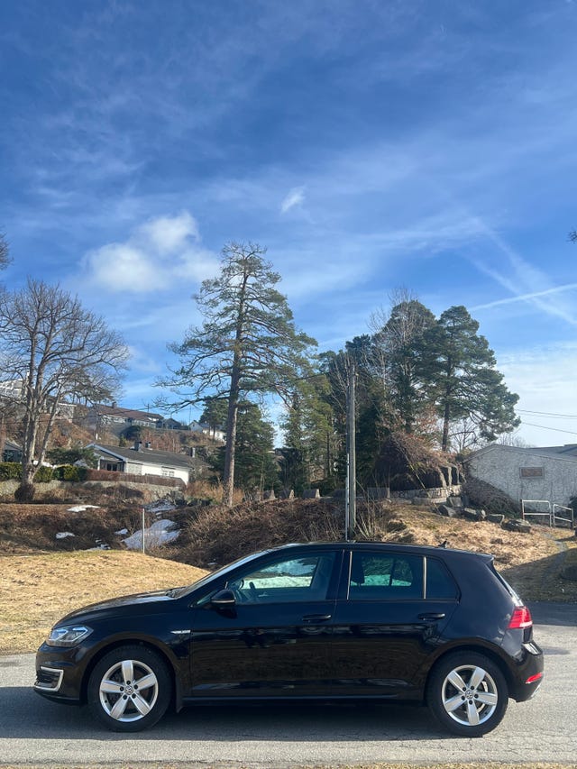 2019 VOLKSWAGEN GOLF - 10