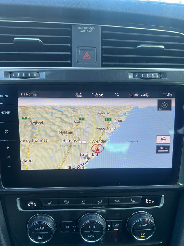 2019 VOLKSWAGEN GOLF - 33
