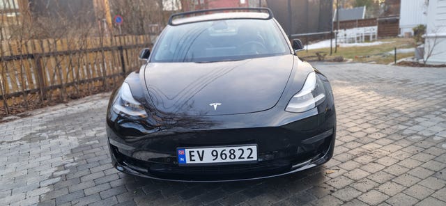 5YJ3E7EBXKF381460 2019 TESLA MODEL 3-2
