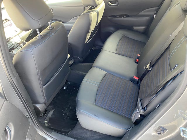 2020 NISSAN LEAF - 10