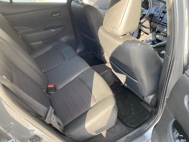 2020 NISSAN LEAF - 12