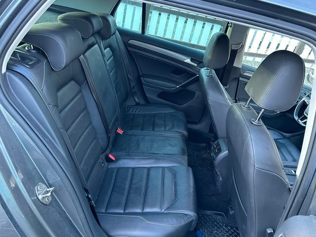 2019 VOLKSWAGEN GOLF - 12