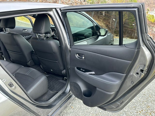 2018 NISSAN LEAF - 14