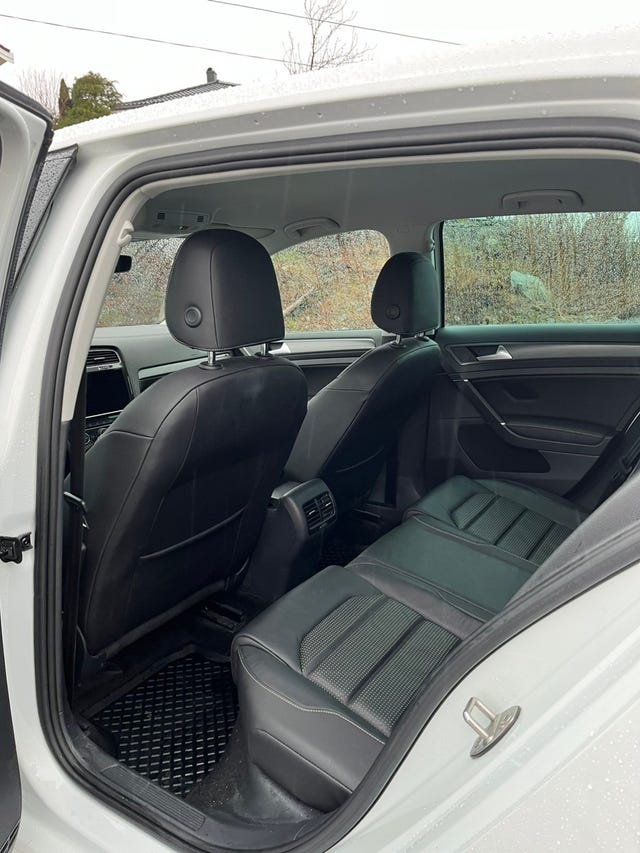 2018 VOLKSWAGEN GOLF - 14