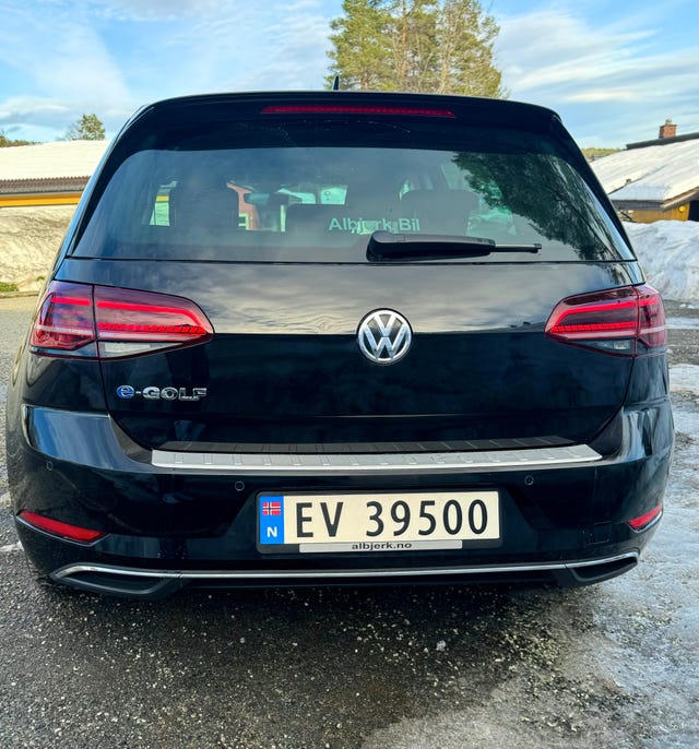 2019 VOLKSWAGEN GOLF - 9