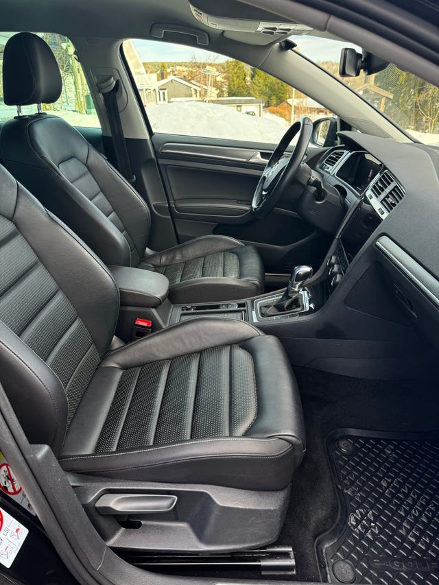 2019 VOLKSWAGEN GOLF - 13