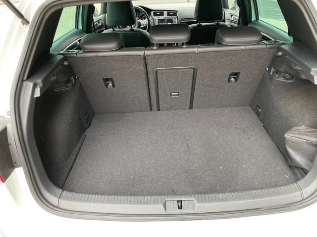 2015 VOLKSWAGEN GOLF - 24