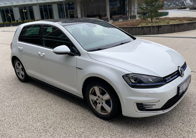 2015 VOLKSWAGEN GOLF - 8