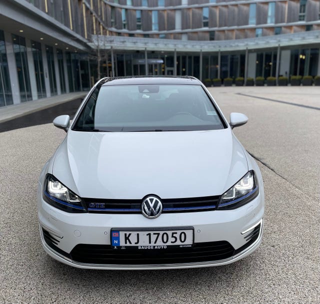 2015 VOLKSWAGEN GOLF - 9