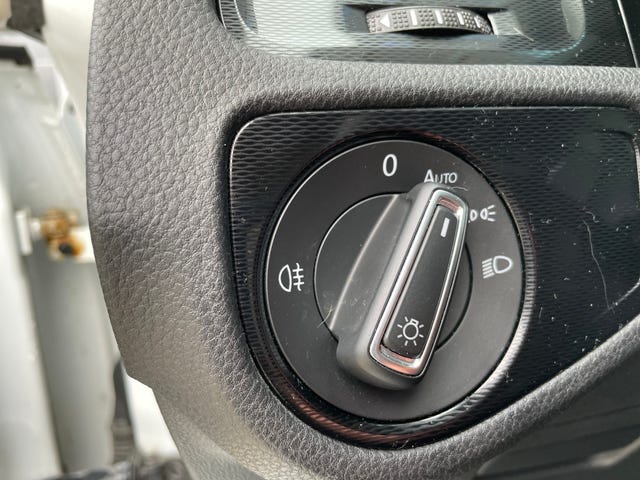 2015 VOLKSWAGEN GOLF - 12