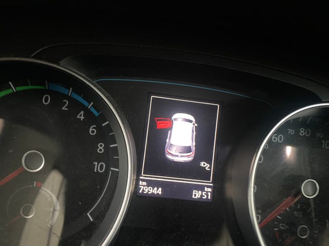 2015 VOLKSWAGEN GOLF - 16