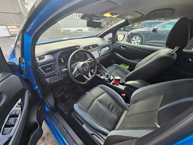 2021 NISSAN LEAF - 8