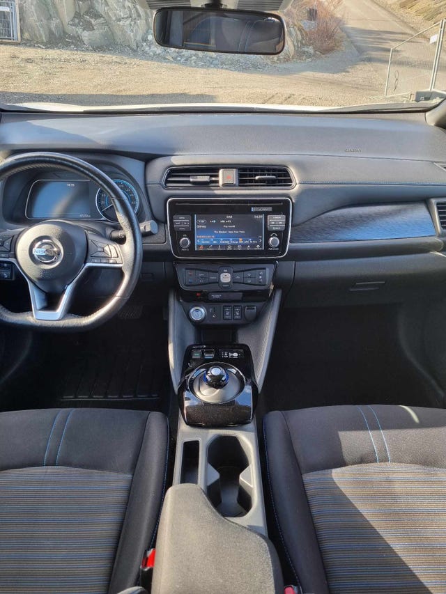 SJNFAAZE1U0029739 2018 NISSAN LEAF-4