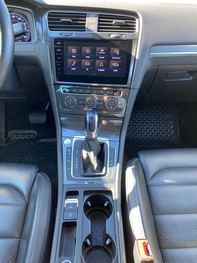 2018 VOLKSWAGEN GOLF - 15