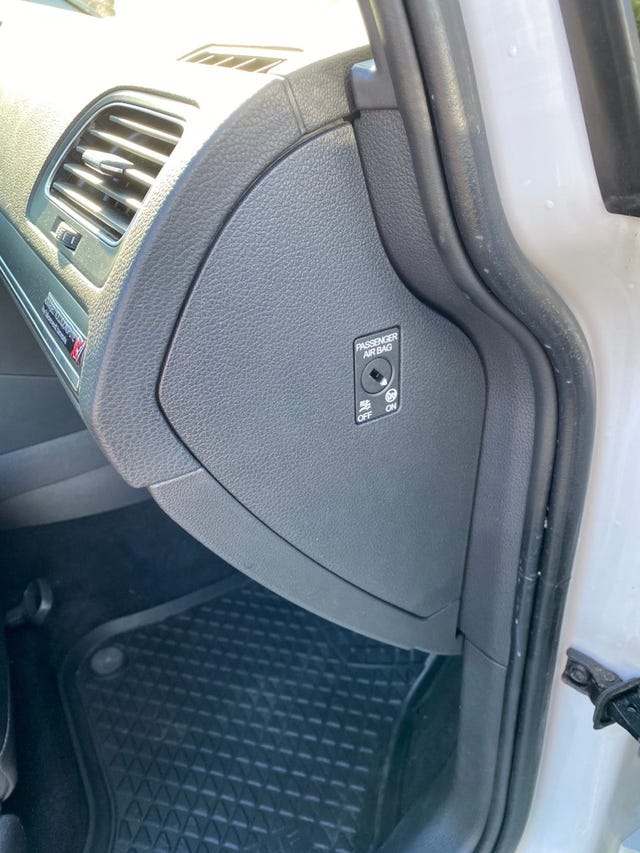 2018 VOLKSWAGEN GOLF - 17