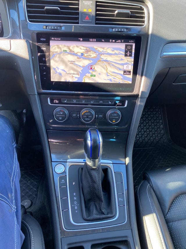 2018 VOLKSWAGEN GOLF - 13